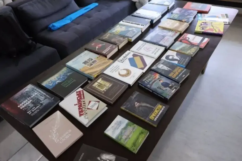 Книжкові куточки для кожного: на Київщині стартував проєкт «КнижКут»