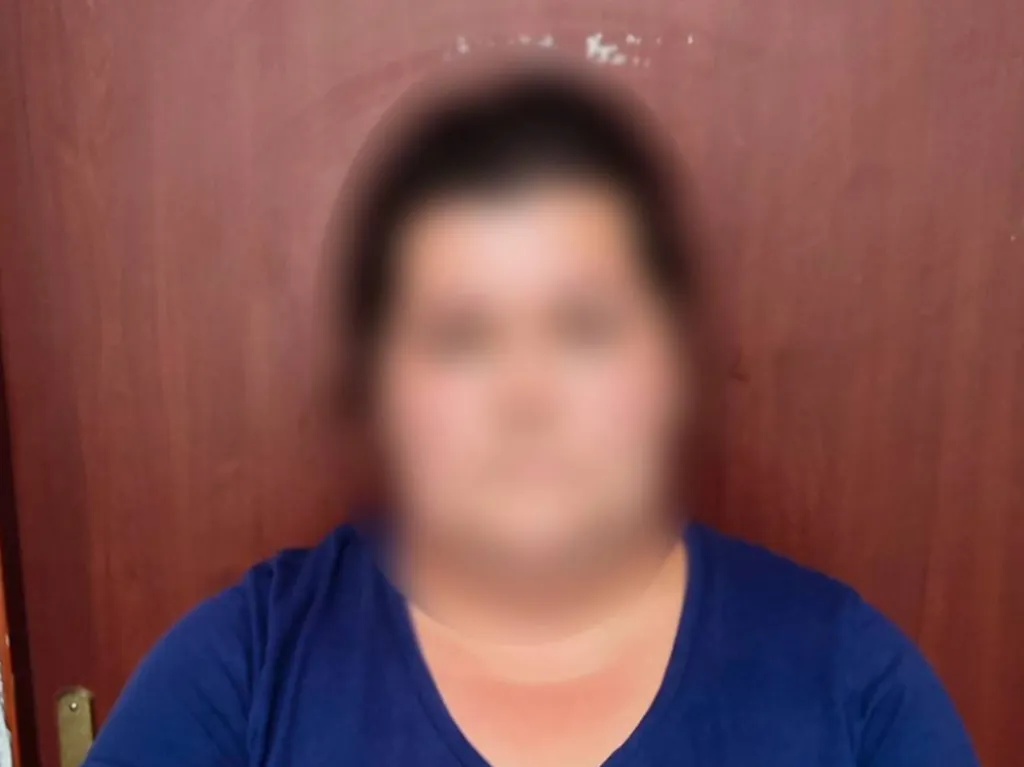 На Київщині викрили шахрайку, яка видавала себе за юристку та обманом забрала 70 тисяч гривень