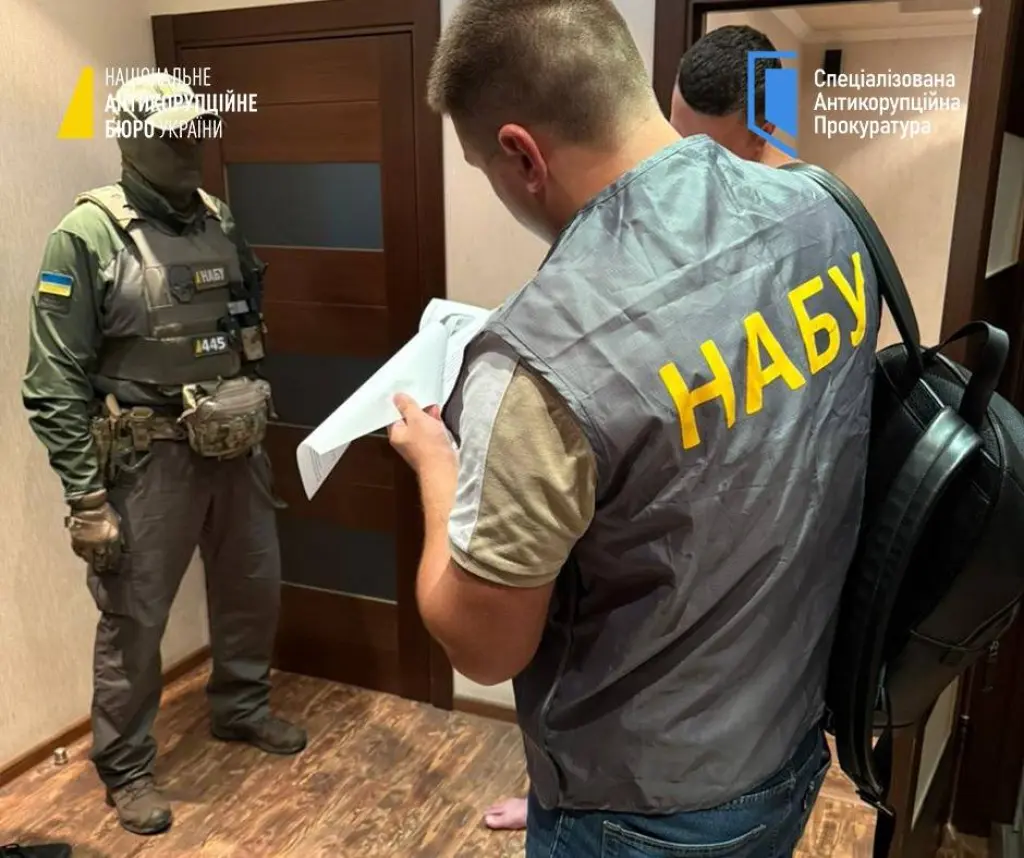 Скандал довкола ринку «Столичний»: Молчанова і Іванющенко під підозрою через 18 га державної землі