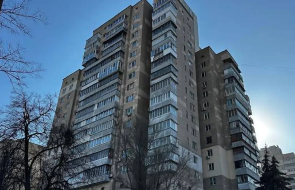 У Києві «одружили» померлу жінку, щоб заволодіти її квартирою: шахраїв судитимуть