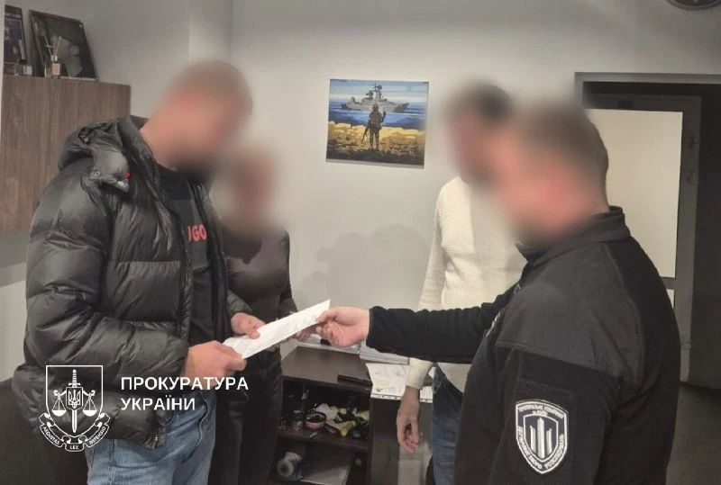 У Києві двох поліцейських підозрюють у побитті військовозобов’язаного біля Голосіївського РТЦК
