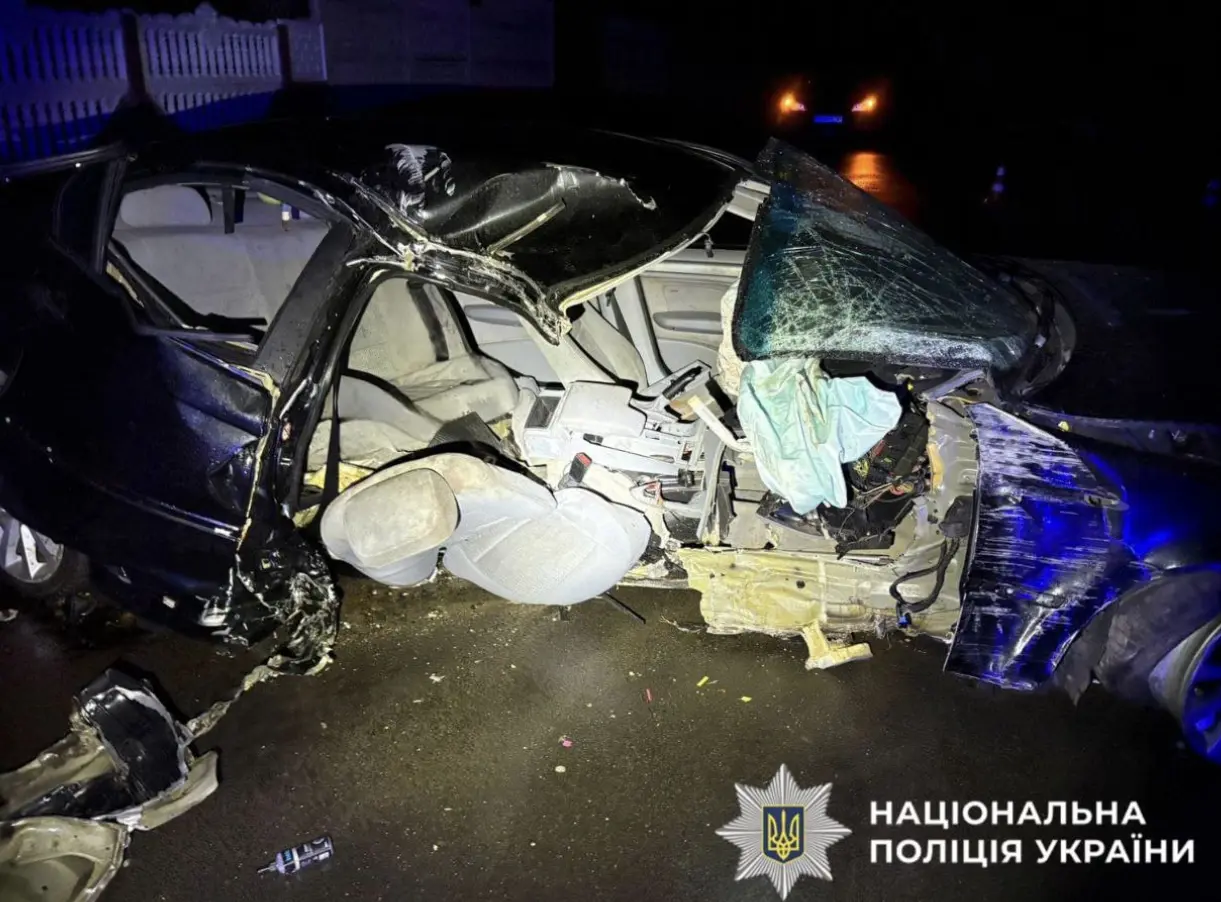 На Київщині у смертельній ДТП загинув 16-річний хлопець, ще двоє постраждали