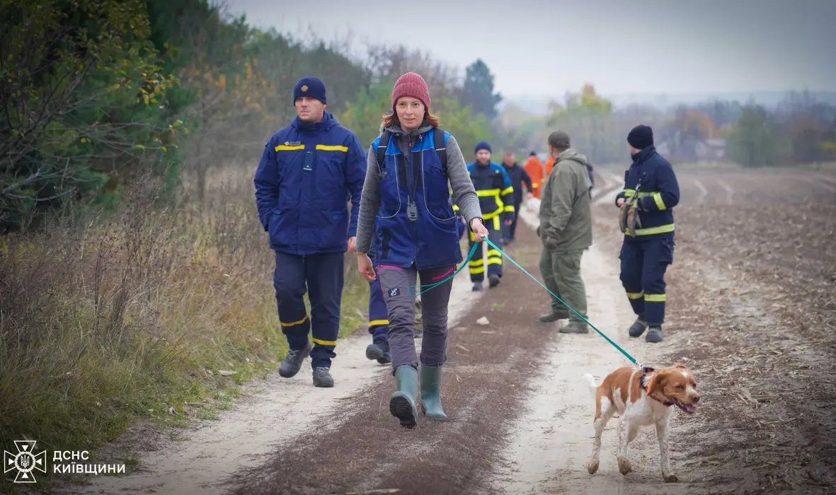 На Київщині шукають зниклого пенсіонера: чоловік два дні без води та їжі у лісі