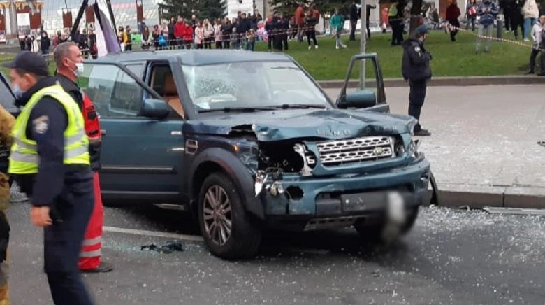 У Києві засудили водія, чий некерований авто спричинив загибель двох людей на Майдані