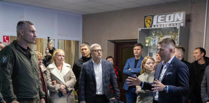 У київських школах посилюють безпеку: ліцей у Дарницькому районі оснастили цифровими системами