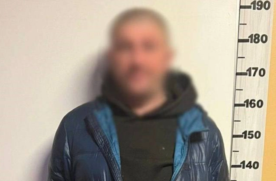 Трагедія у столичній квартирі: чоловік затриманий за жорстоке вбивство знайомої