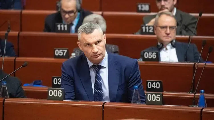 Заяви для німецького ТБ і відповідь з Києва: столичний конфлікт набув міжнародного звучання