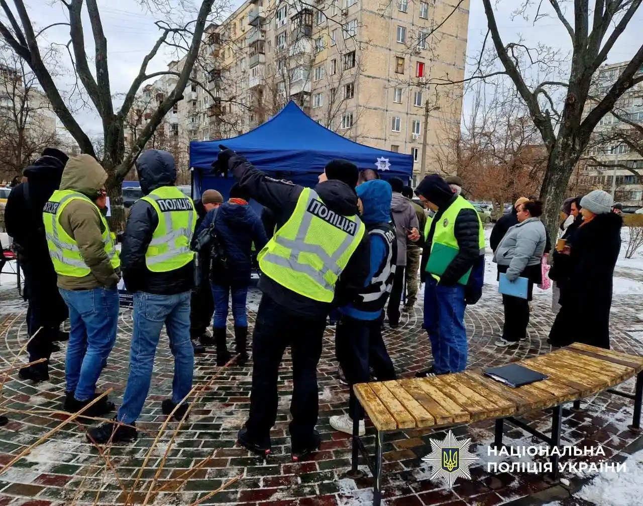 Дронова атака на Київ: загиблий у багатоповерхівці та десятки поранених