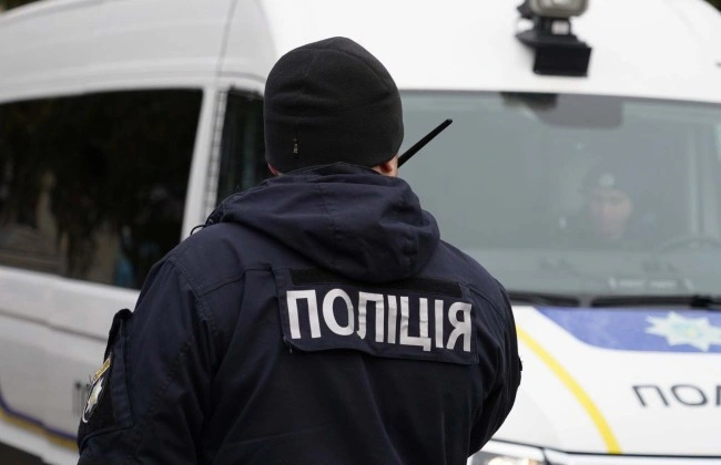 Збут через вікно: у Києві судитимуть 28-річну жінку за «домашній» наркотрафік