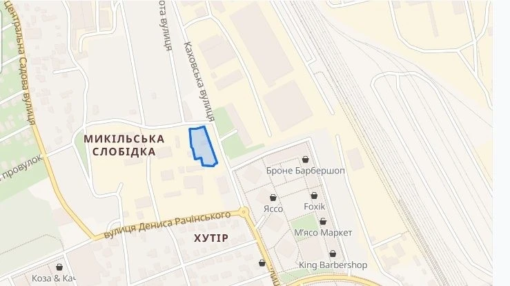 Ділянка під питанням: як у Києві намагаються повернути громаді землю на Микільській Слобідці