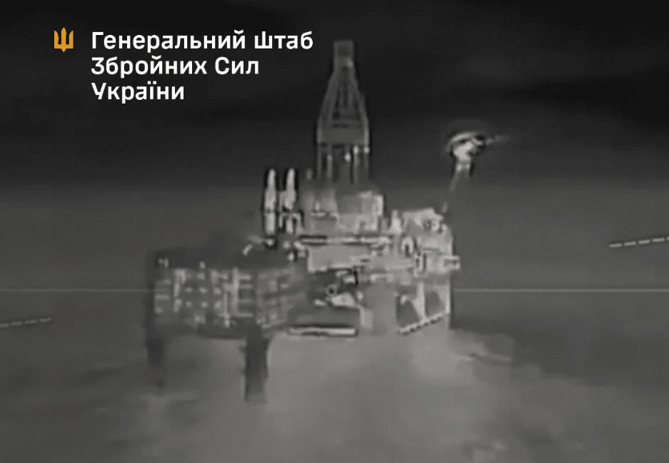 ЗСУ уразили три російські бурові платформи в Каспійському морі