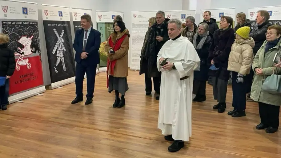 У Лодзі відкрили виставку українського мистецтва «Трибунал для Росії»