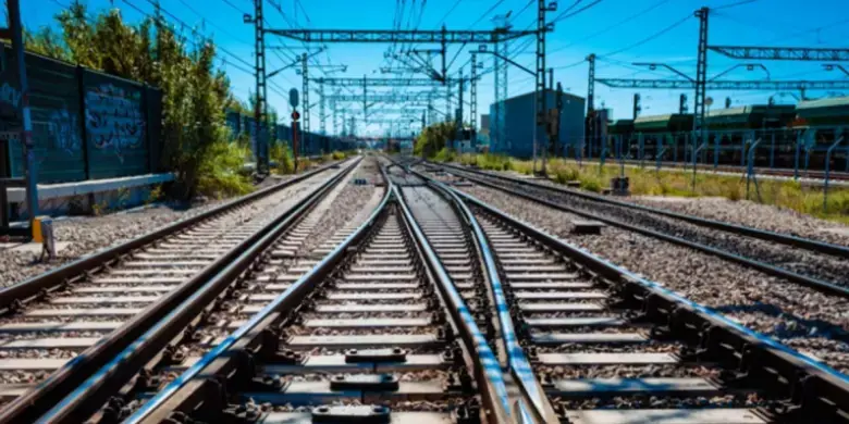 Поліція встановлює підлітків, які бігали по дахах потягів на Київщині
