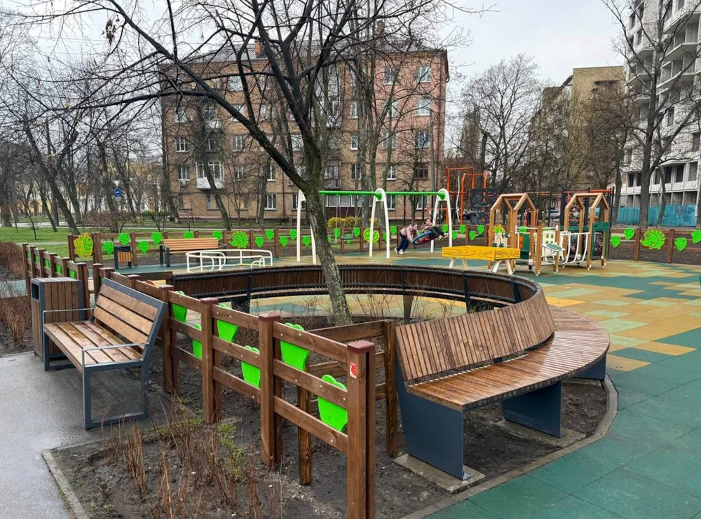 Символ останнього рубежу: у Дарницькому районі Києва відкрили меморіал на честь спецпризначенців