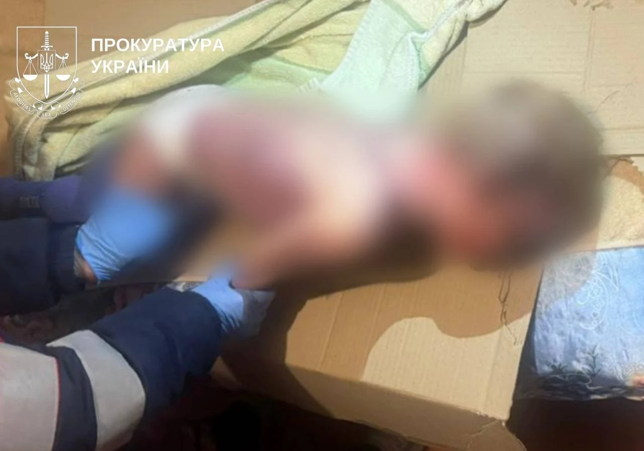 Трагедія в Броварах: мати переховувала тіло сина в коробці після його смерті