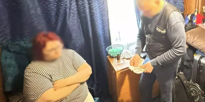 Псевдохвора аферистка з Києва обібрала пораненого бійця ЗСУ: деталі мільйонної схеми