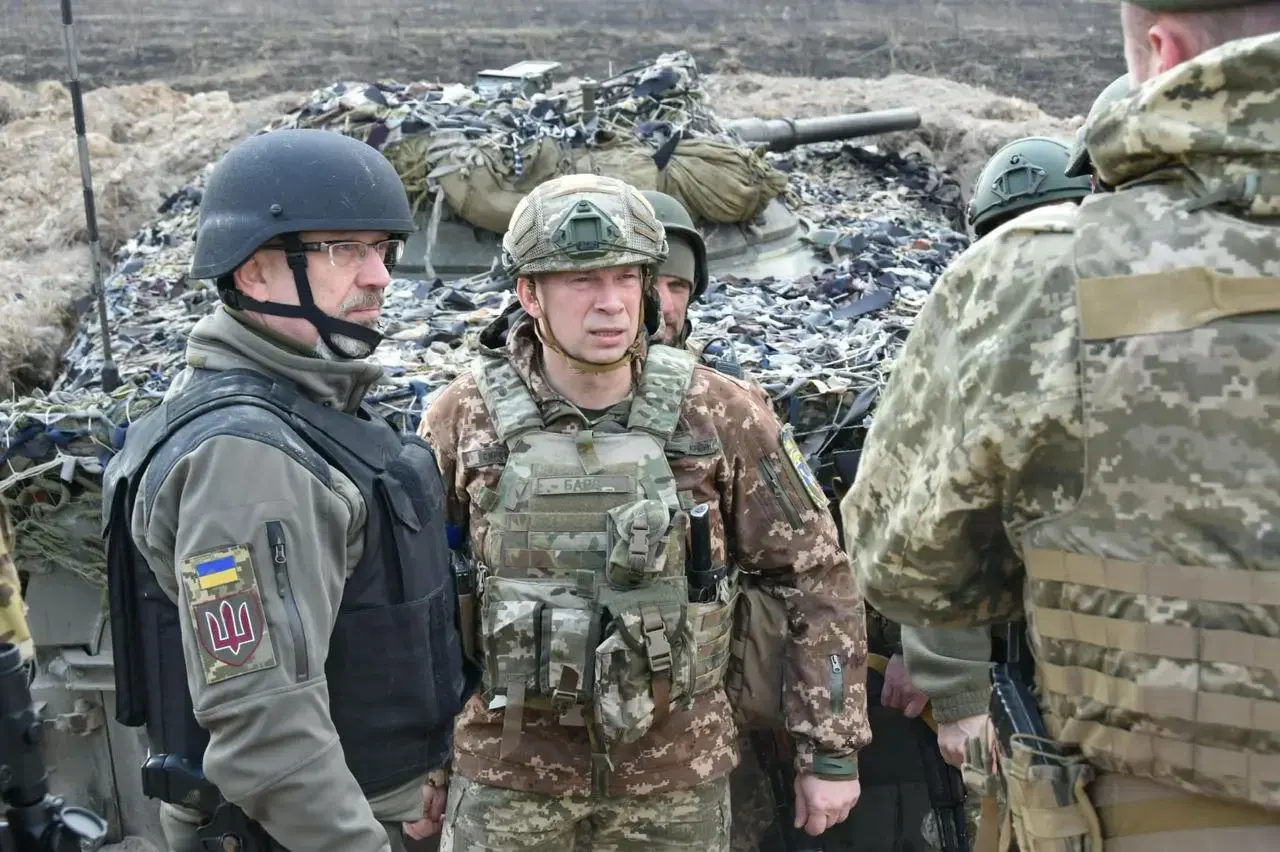 Сирський анонсував зміни до системи контрактної служби