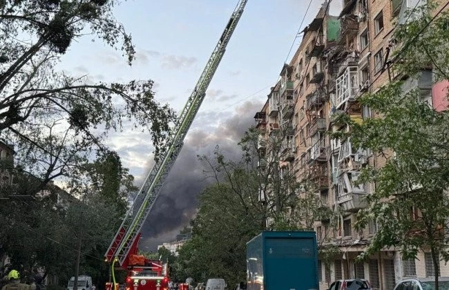 Забруднення атмосфери в Києві: де зафіксовано небезпечні концентрації після ворожих ударів