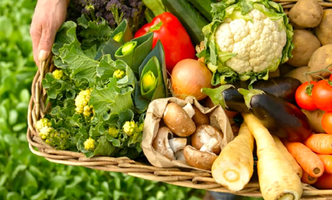Столицю заблокували сезонні продуктові розпродажі