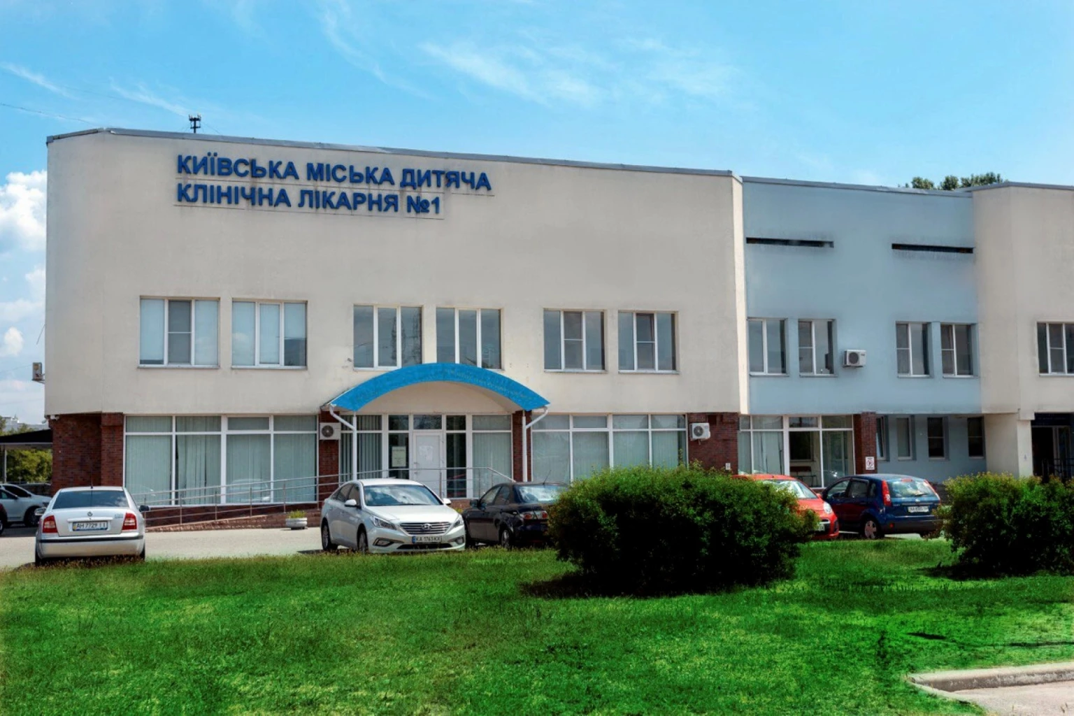 Золоті будматеріали для дітей: як на ремонті столичного медзакладу “накрутили” 48 мільйонів