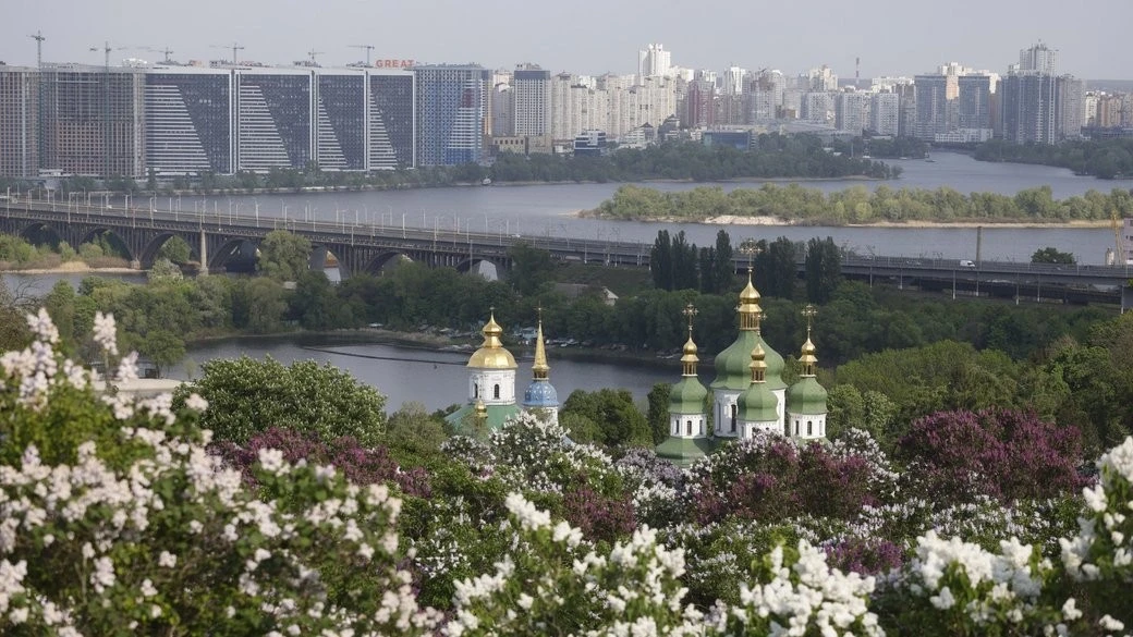 Столична влада блокує скандальне знесення історичної споруди біля Лаври