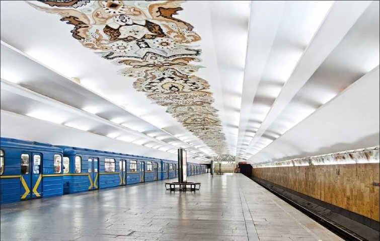 Анулюють поїздки чи повернуть кошти: в метро Києва запровадили нововведення